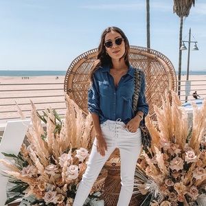 NWOT Velvet Heart Chambray Button Down